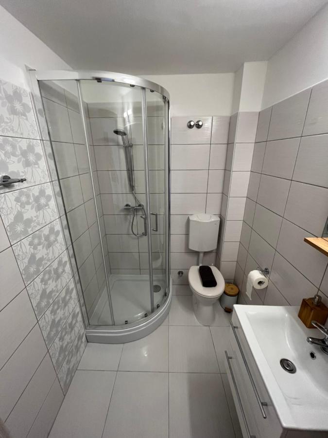 Sunset Beach Apartman Balatonfuzfo Exterior photo