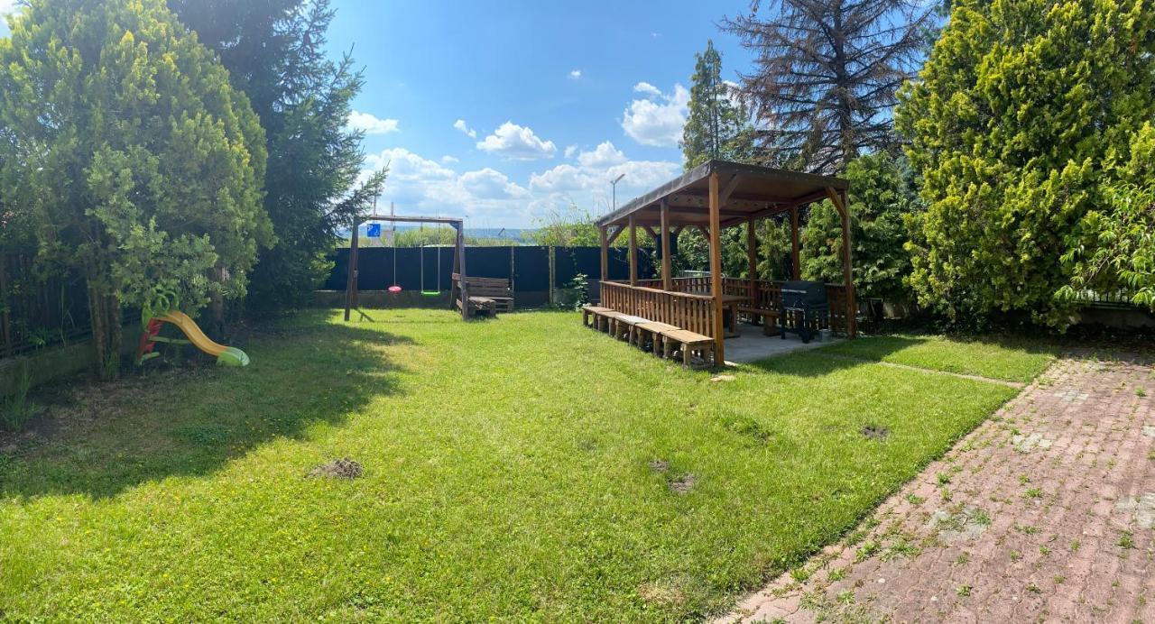 Sunset Beach Apartman Balatonfuzfo Exterior photo